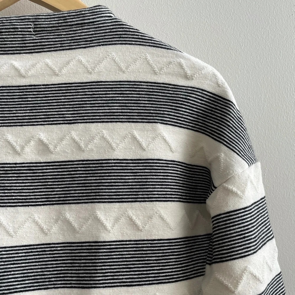 Eri + Ali Sabori Sweater - Picture 7 of 10